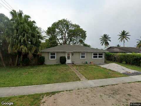 7Th, NORTH LAUDERDALE, FL 33068