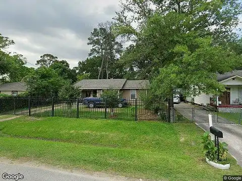 Weyburn, HOUSTON, TX 77028