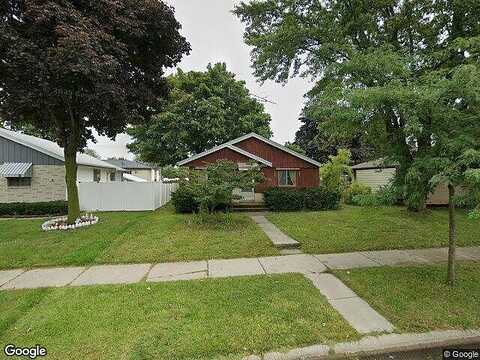 61St, MILWAUKEE, WI 53223
