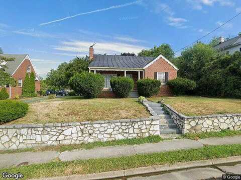 Main, STEPHENS CITY, VA 22655