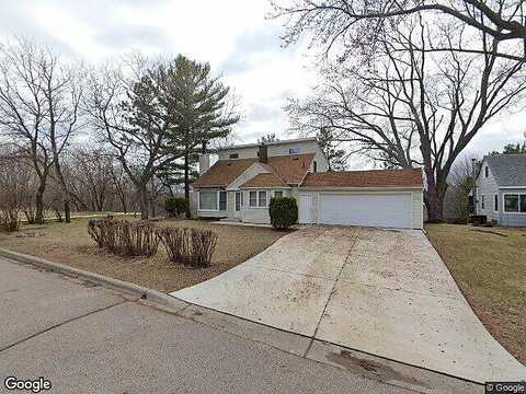 Dominick, HOPKINS, MN 55343