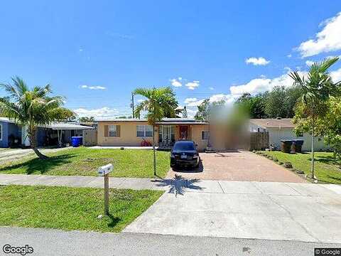 40Th, WEST PARK, FL 33023