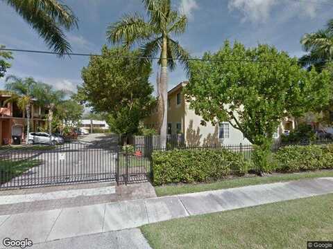 2Nd, HALLANDALE BEACH, FL 33009