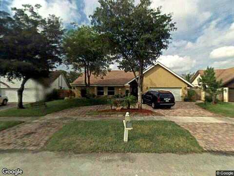 103Rd, PEMBROKE PINES, FL 33026