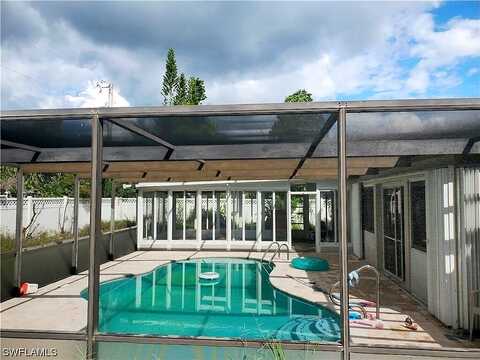 8Th, CAPE CORAL, FL 33990