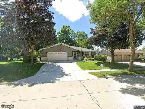 Knoll Crest, SHEBOYGAN, WI 53081