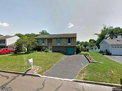 Apple Valley, LANGHORNE, PA 19047