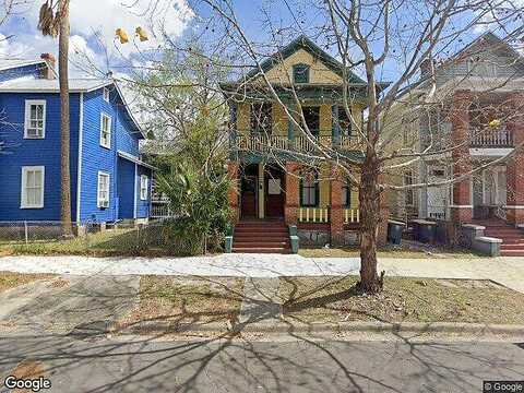 Laura, JACKSONVILLE, FL 32206