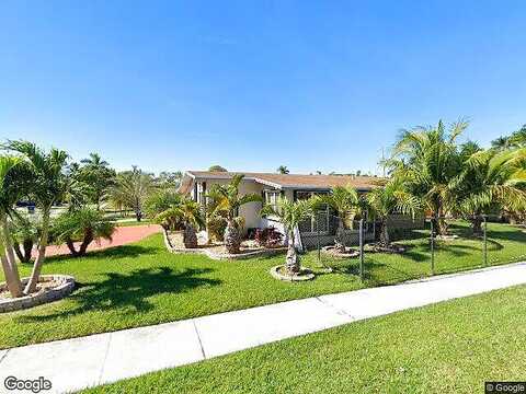 5Th, HALLANDALE BEACH, FL 33009