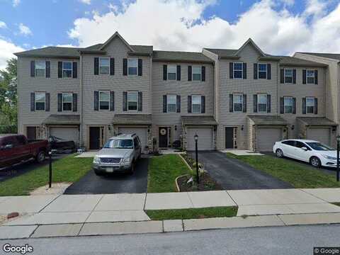Katelyn, NEW OXFORD, PA 17350