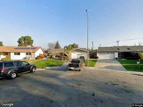Colleen, BAKERSFIELD, CA 93309