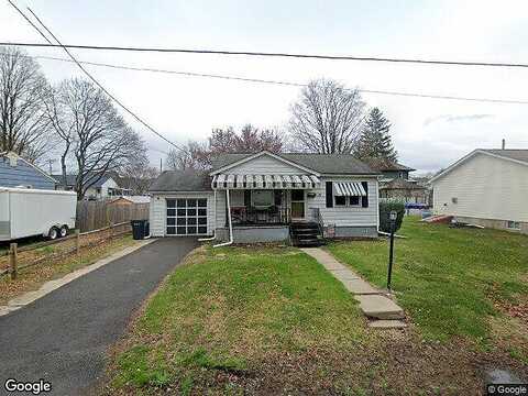 Avenue L, MATAMORAS, PA 18336