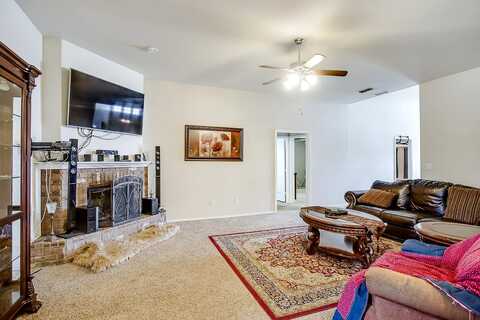 109Th, LUBBOCK, TX 79424
