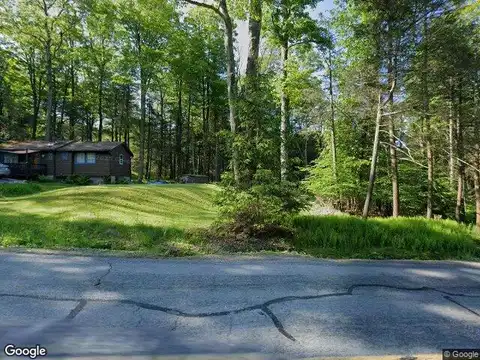 Route 390, GREENTOWN, PA 18426