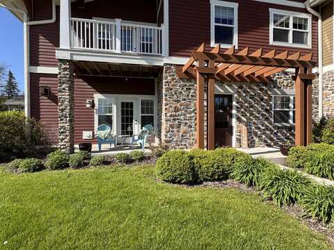 Mckinley, CEDARBURG, WI 53012