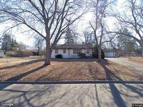Janell, MINNEAPOLIS, MN 55428