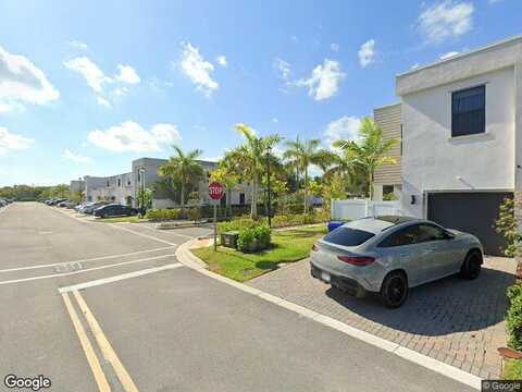 17Th, FORT LAUDERDALE, FL 33311