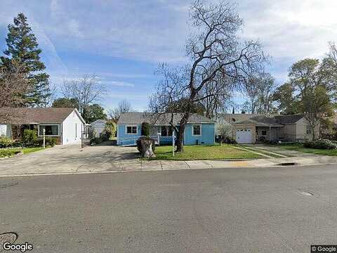 44Th, SACRAMENTO, CA 95820