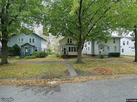 Maple, GREEN BAY, WI 54303