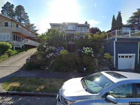 48Th, SEATTLE, WA 98118