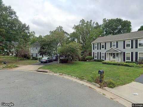 Majestic Pine, FAIRFAX, VA 22033