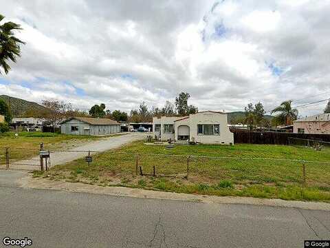 Green, HEMET, CA 92545