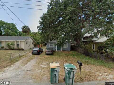 Pine, MOUNT DORA, FL 32757