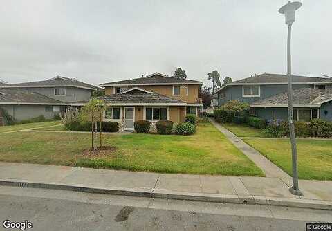 42Nd, CAPITOLA, CA 95010
