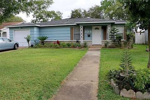 Forest Oaks, LAKE JACKSON, TX 77566
