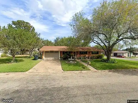 Welhausen, SHINER, TX 77984