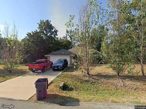 Lauren, LINDALE, TX 75771