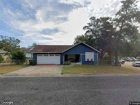 Moulton, SHINER, TX 77984