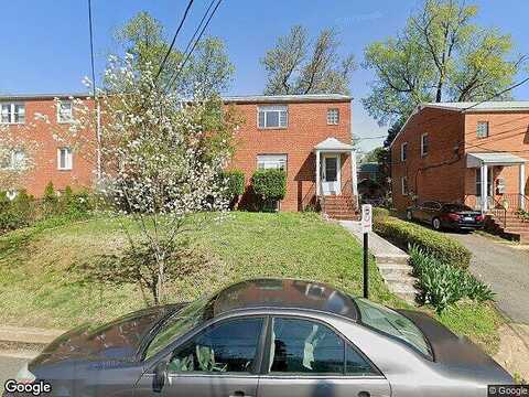 13Th, ARLINGTON, VA 22204