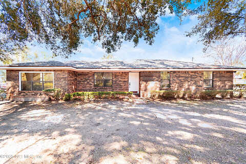 5Th, MACCLENNY, FL 32063