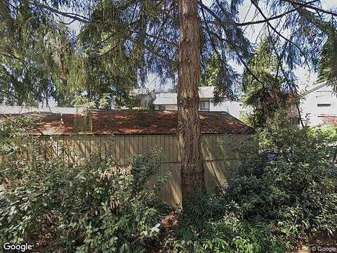 Ne 34Th Pl, Bellevue, WA 98004