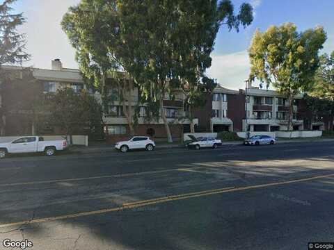 Reseda, TARZANA, CA 91335