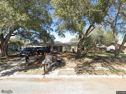 Harvey, PLEASANTON, TX 78064