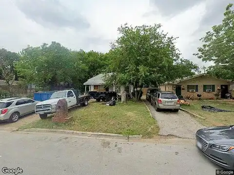 East, ARLINGTON, TX 76011