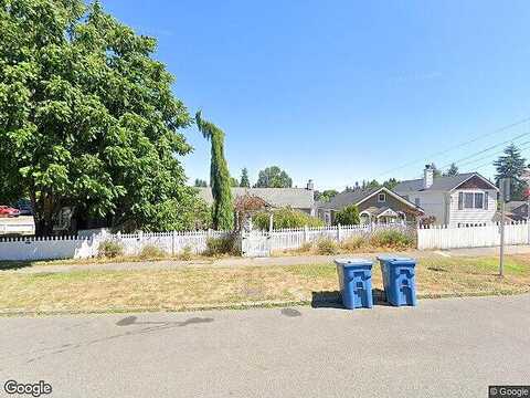 Avenue B, SNOHOMISH, WA 98290