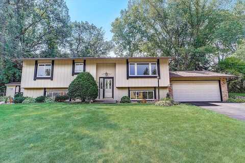 Chateau, BURNSVILLE, MN 55337