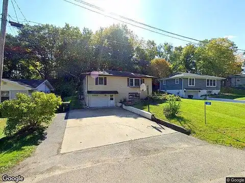 Gatewood, TWIN LAKES, WI 53181