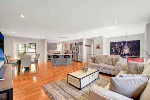 Metcalf, SAINT PAUL, MN 55122