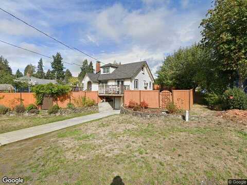 Mccall, BREMERTON, WA 98312
