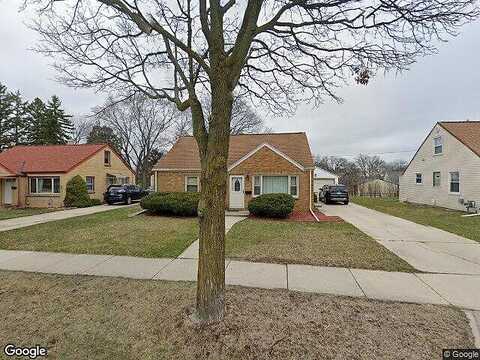 92Nd, MILWAUKEE, WI 53227