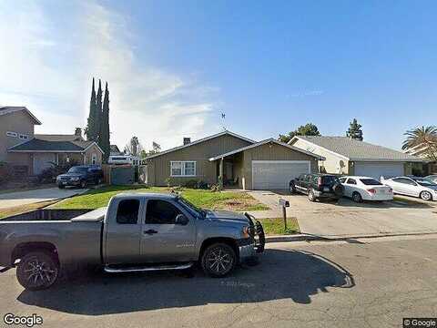 Laureen, FRESNO, CA 93725