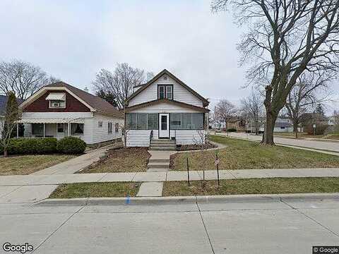 90Th, MILWAUKEE, WI 53227