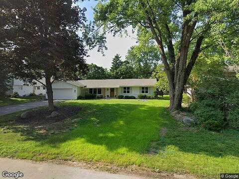 Gareth, BROOKFIELD, WI 53045