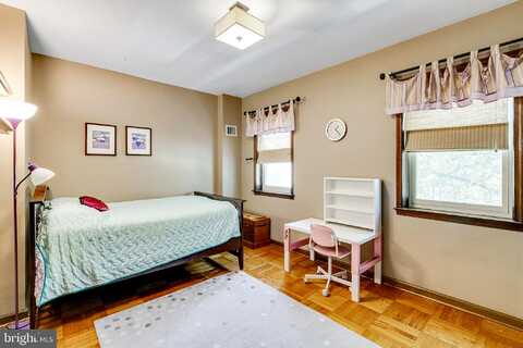 Lombard, PHILADELPHIA, PA 19146