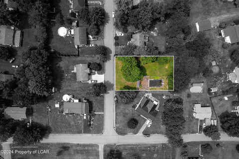 Circle Drive, Harding, PA 18643