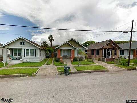 37Th, GALVESTON, TX 77550